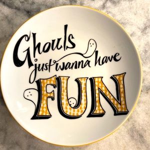 Ghouls just wanna have fun Halloween plates